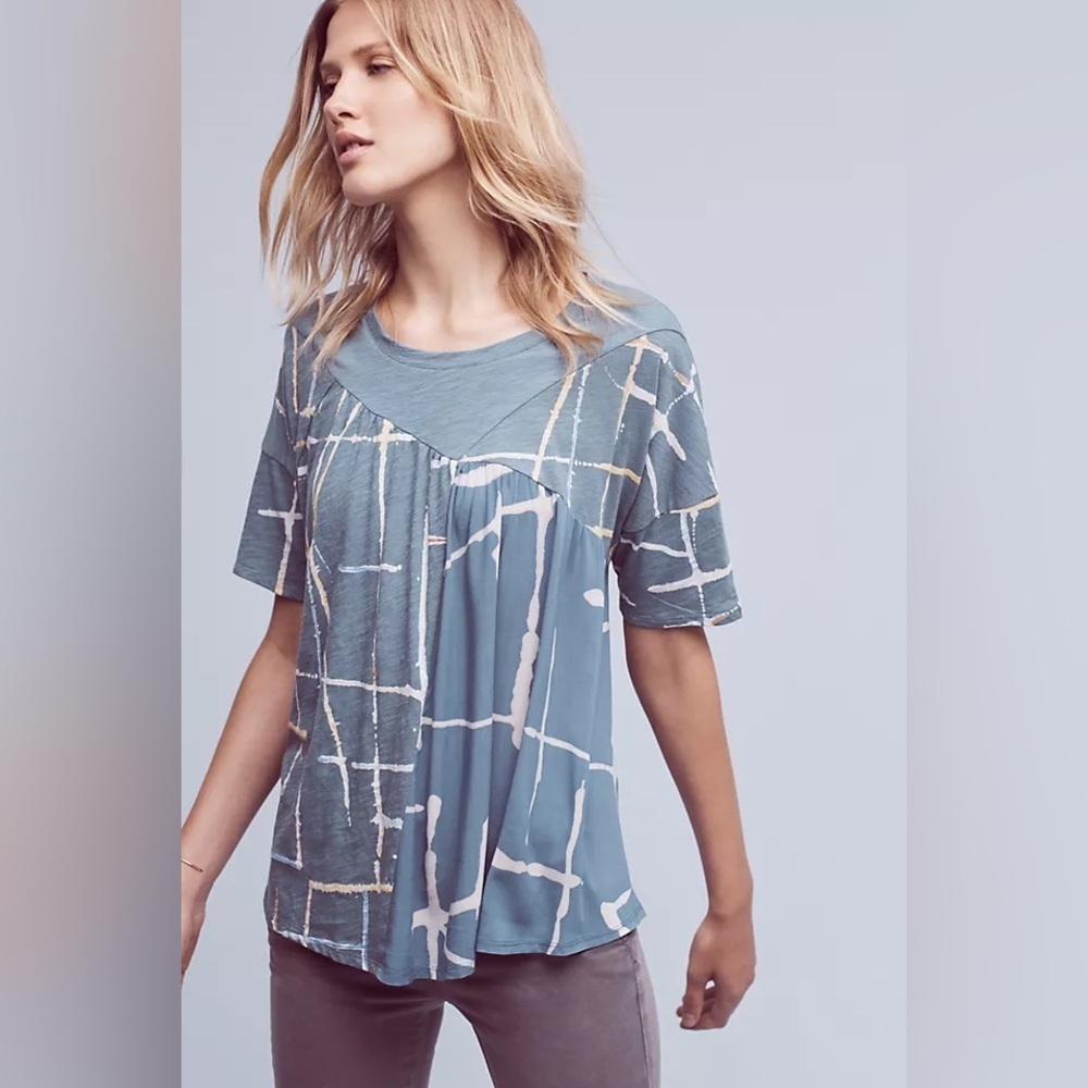 EUC Akemi + Kin sold by Anthropologie Teal/White Light Streaks Oversizd tee Sz S